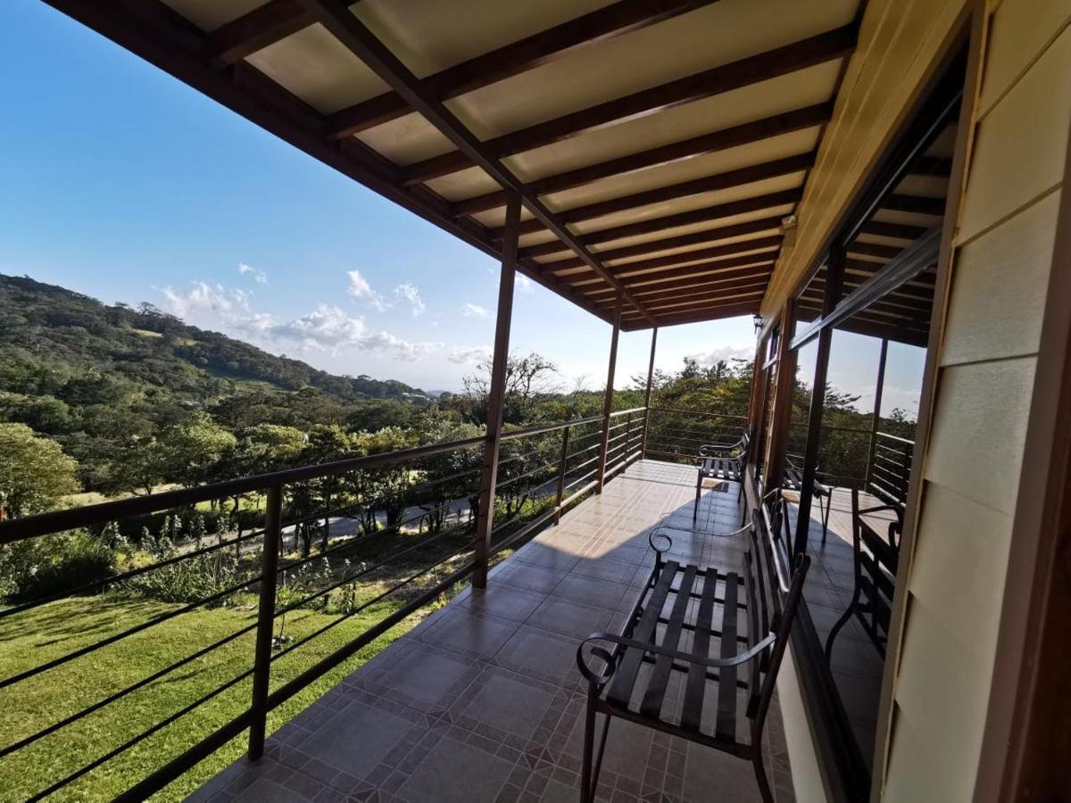 Monteluna Studios Monteverde 外观 照片